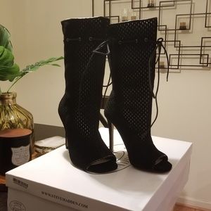 STEVE MADDEN PEEP TOE BOOTIES